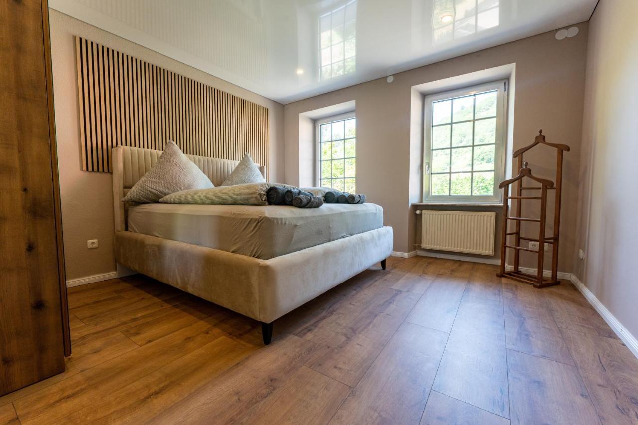 Moselresidenz Bellevue Alf Apartment Alfbach Buitenkant foto